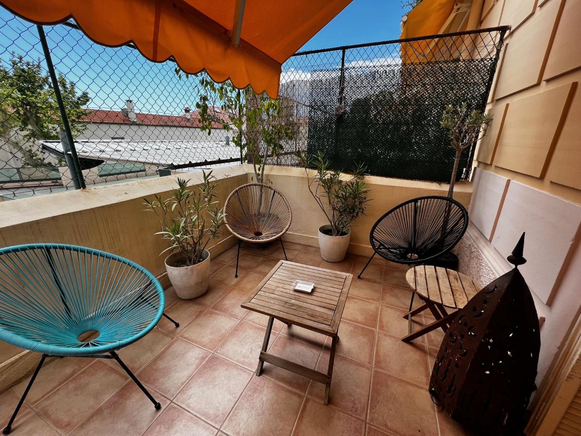 3 Pieces Avec Terrasse - 150m Du Palais Sur Le Rocher Appartement *